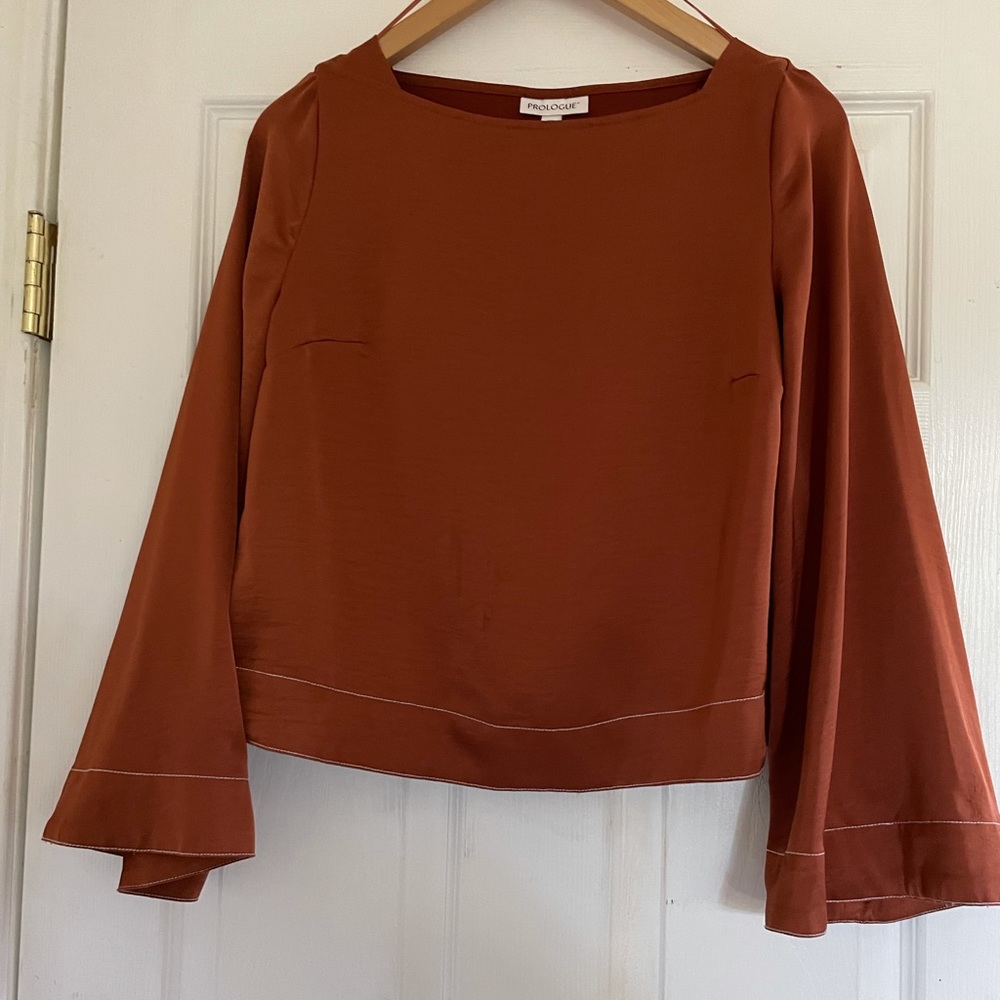 Prologue Bronze Bell-Sleeved Top